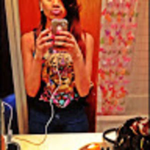 Meet your Posher, Caryn